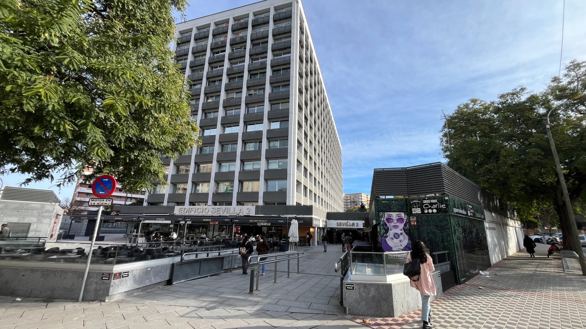 Local en venta en Avda San Francisco Javier, Sevilla 2