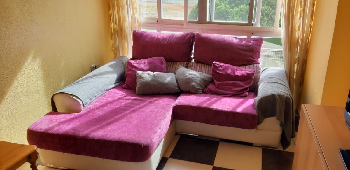 VIVIENDA EN EL CENTRO DE CAMAS