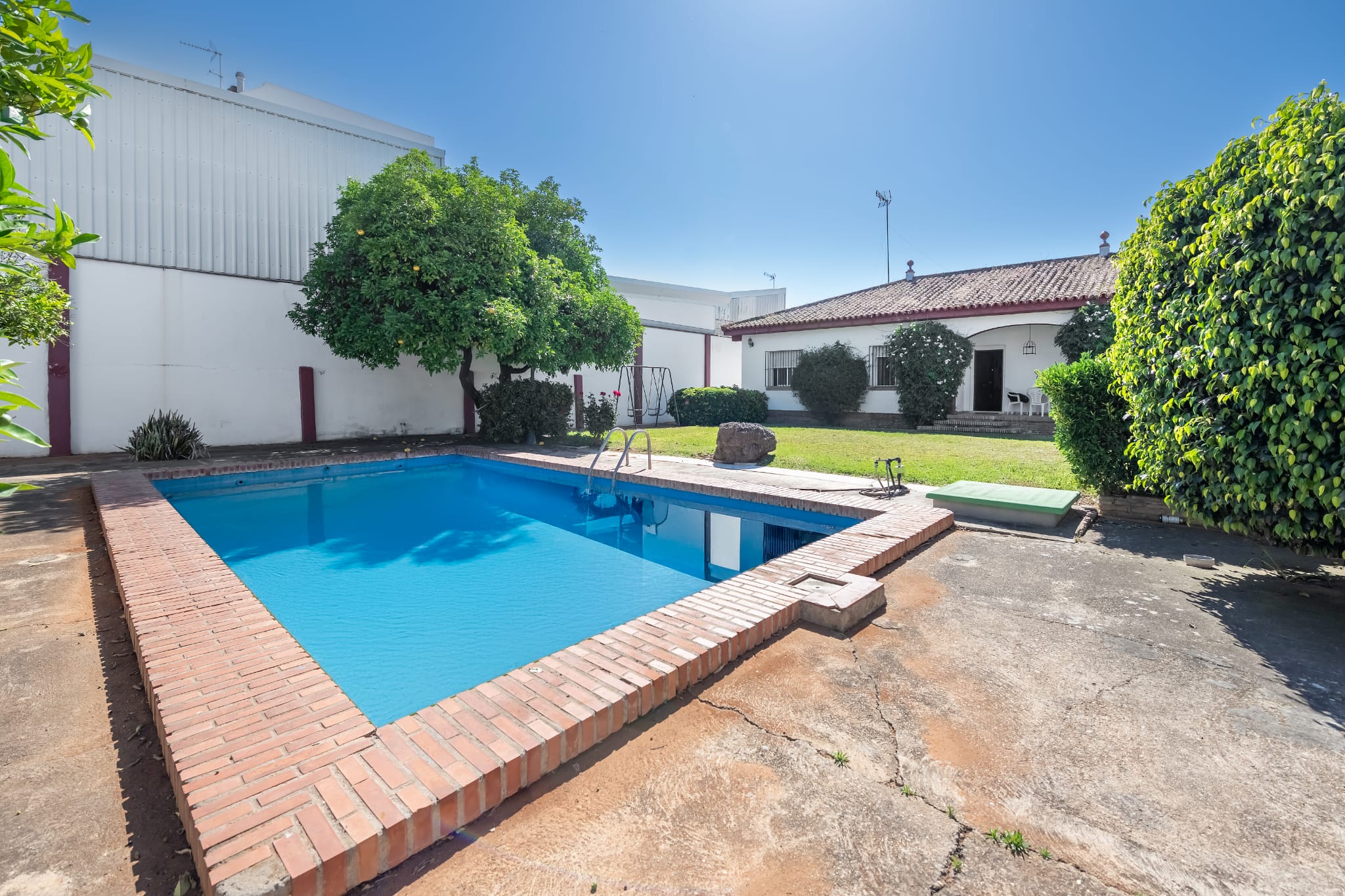 Chalet Independiente con piscina privada