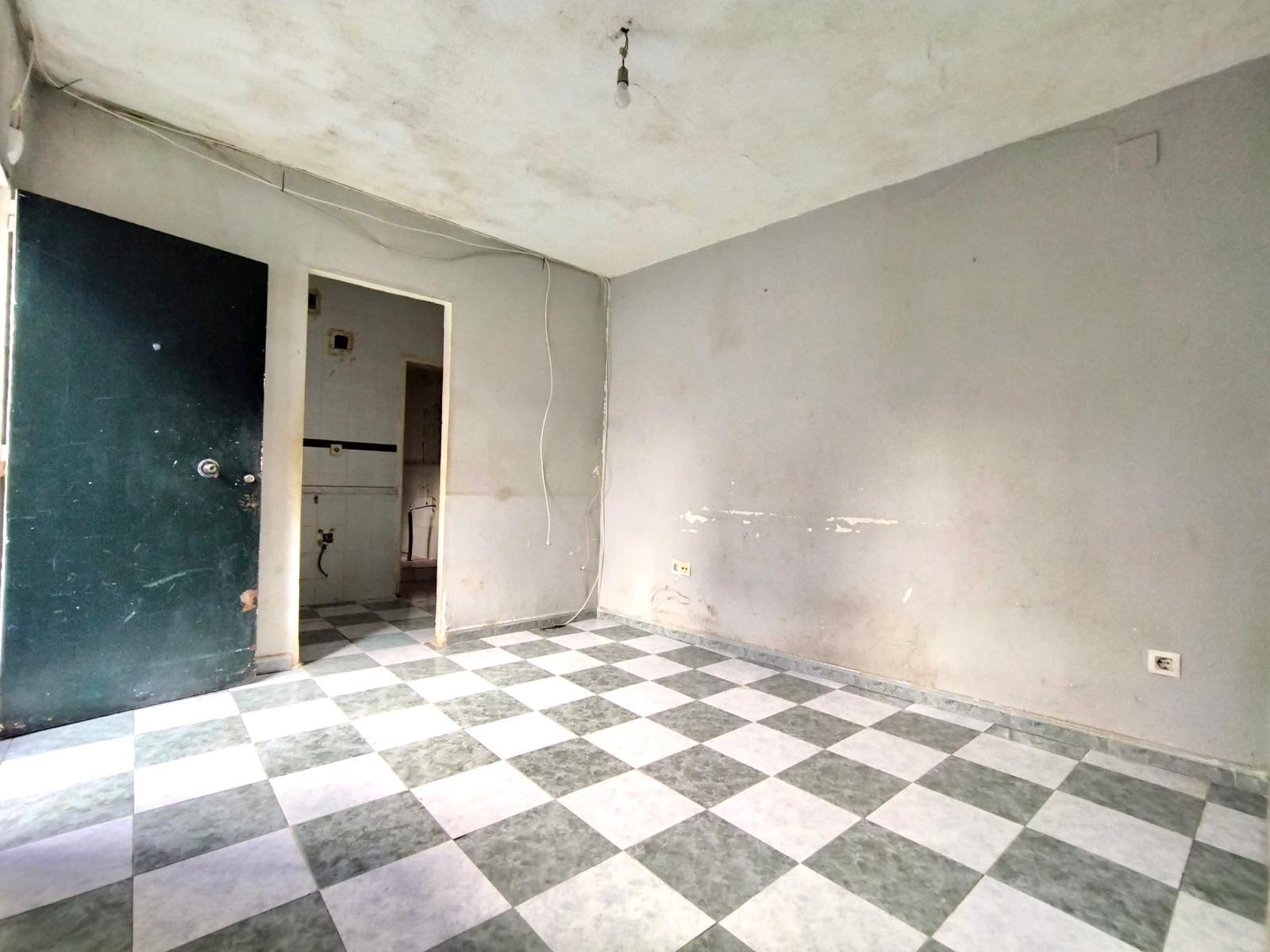 APARTAMENTO PARA REFORMA INTEGRAL EN EL CENTRO DE LA CIUDAD