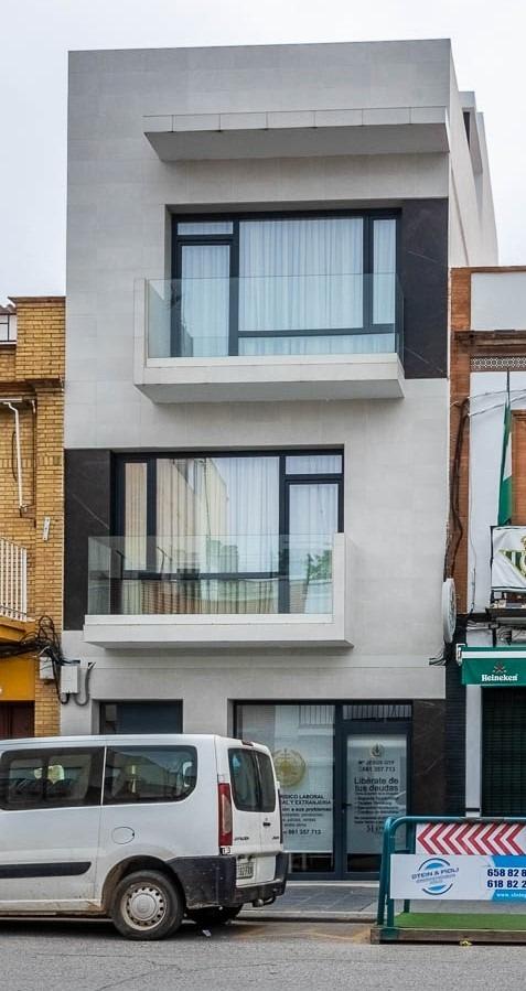 PISO EN ALQUILER, CORIA DEL RIO. ACC080