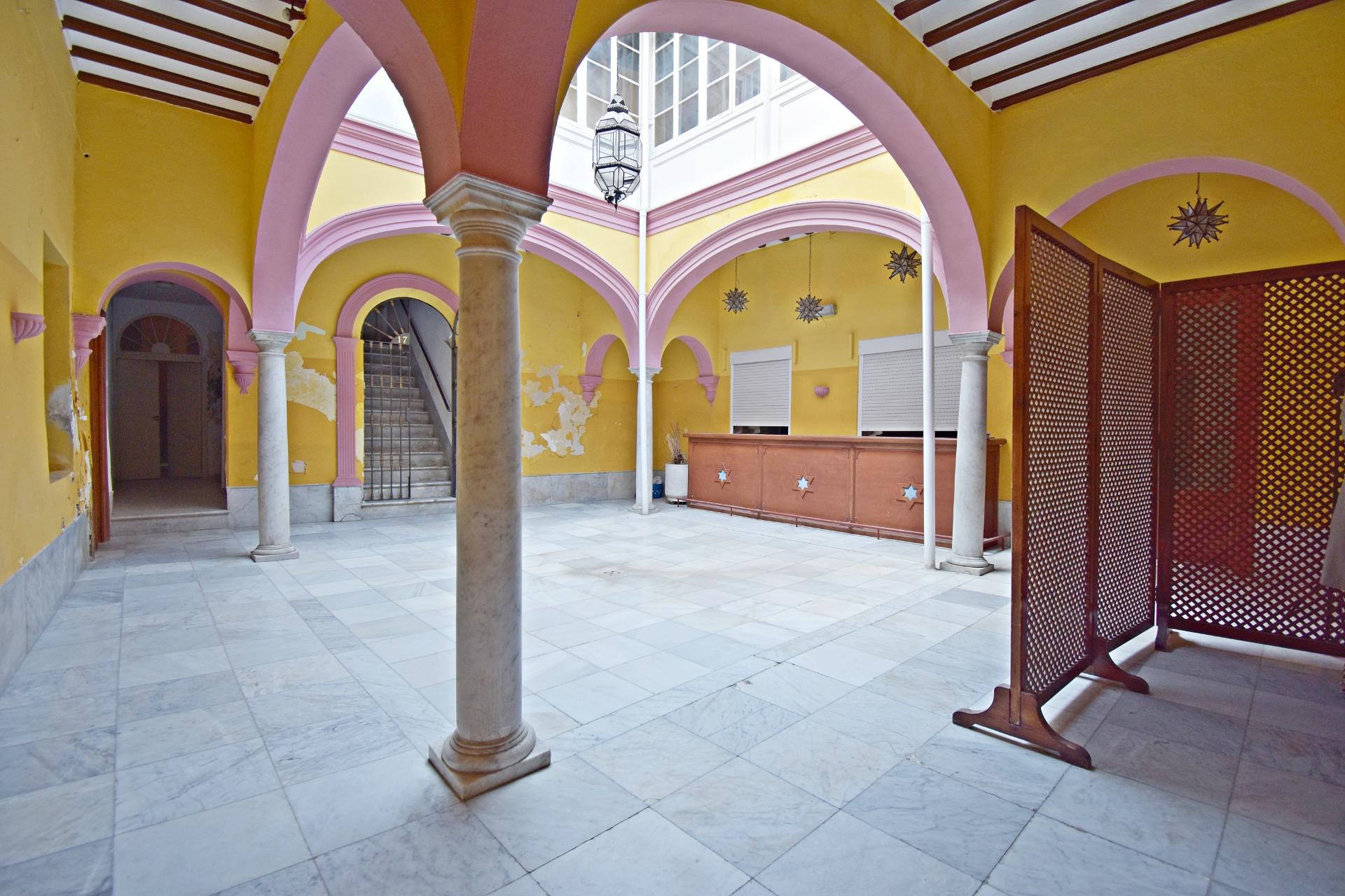 CASA PALACIO EN SAN MIGUEL